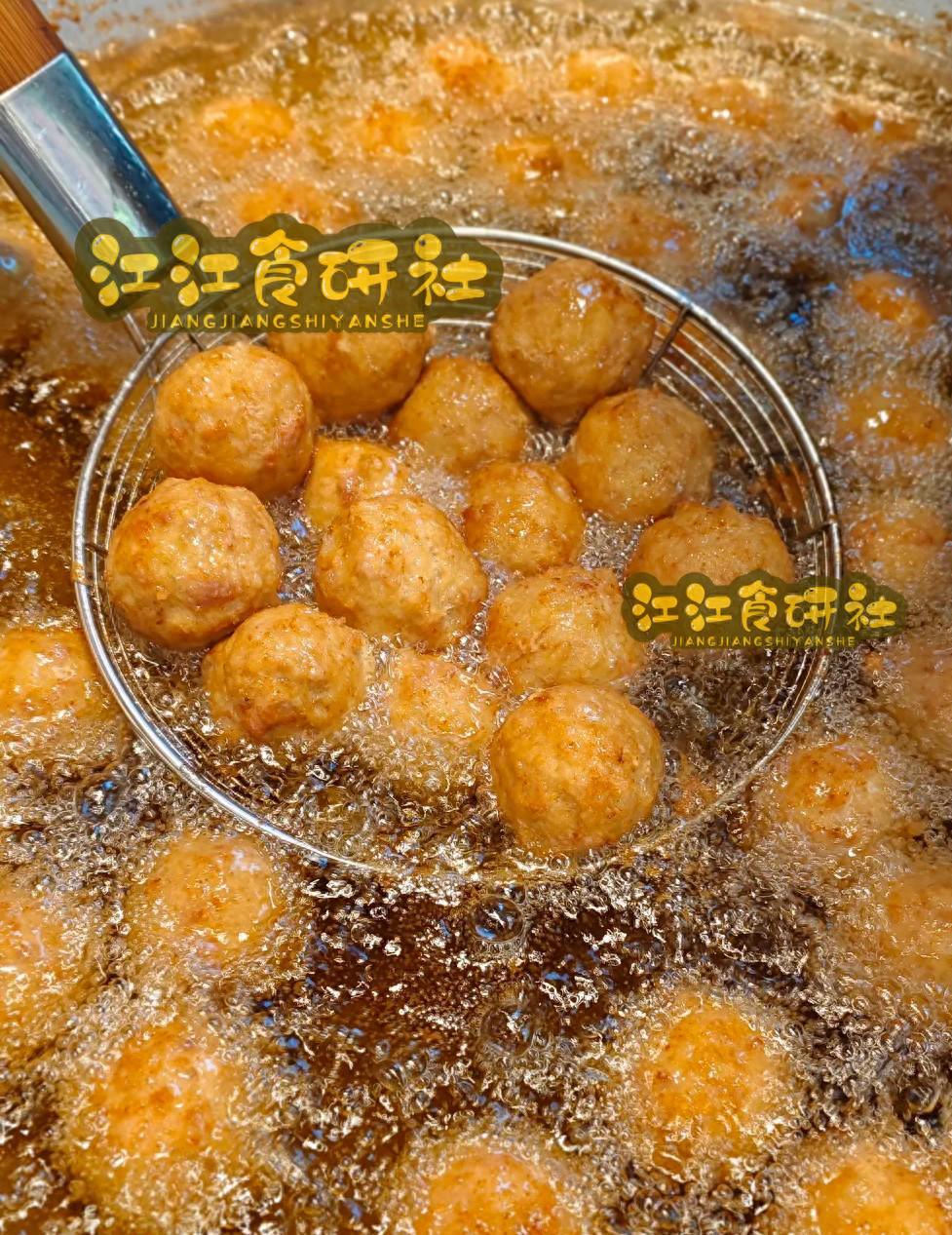 世界杯官方直播app下载手机版-春节不忙乱,这3道菜提前备好,简单一热就上桌,省事好吃寓意好
